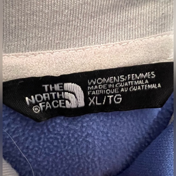 The North Face Lightweight Fleece Sweatshirt Hoodie Size XL Women’s - Picture 3 of 3